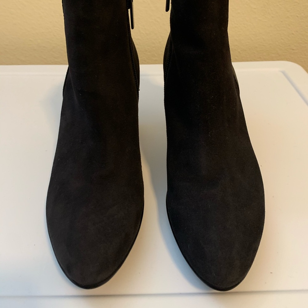 Aquatalia ankle boots